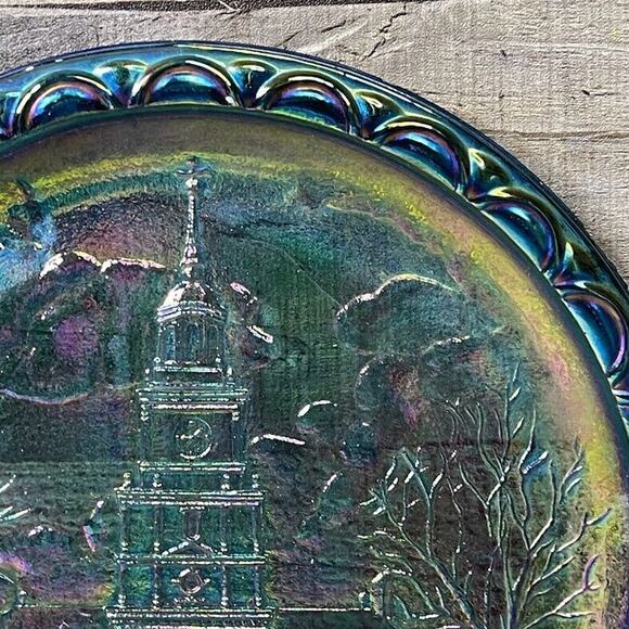 Vintage Indiana Glass Co Glass Plate Iridescent Carnival Independence Hall Blue - Picture 6 of 10